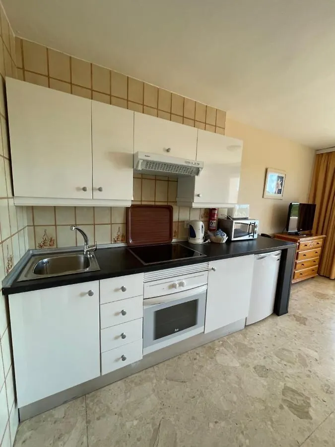 Apartamentos Coronado Marbella Apartment
